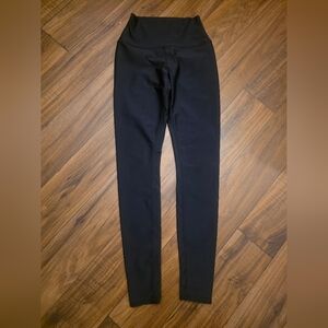 ALO Yoga Black Leggings Size Small